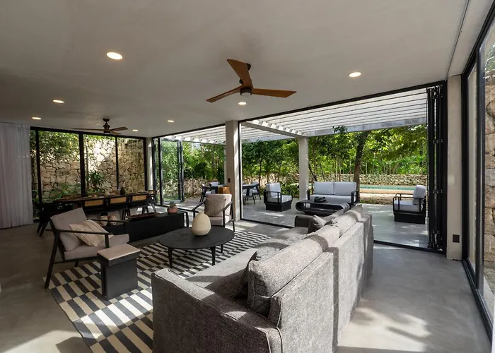Luxury Jungle Villa With Private Pool & Concierge